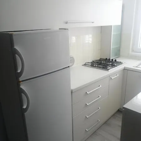 Delfino - Uz בטינה